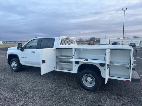 New 2026 Chevrolet Silverado 3500 W/T w/ WT Convenience Package AWD/4WD image 2