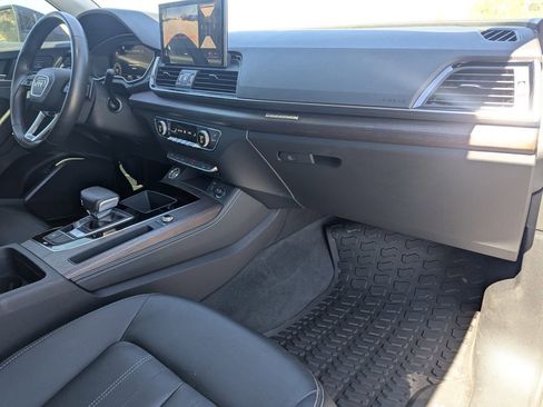 Used 2021 Audi Q5 Premium Plus image 10