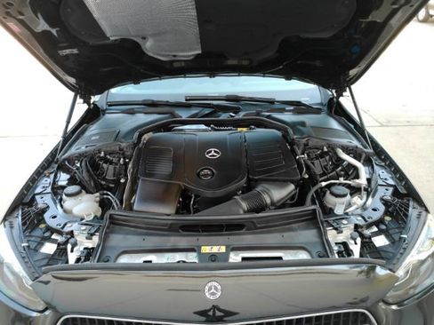 Used 2023 Mercedes-Benz C 300 Sedan image 52