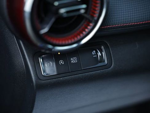 Used 2025 Chevrolet Equinox RS image 17