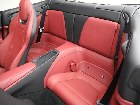 Certified 2023 Ferrari Portofino M RWD image 23