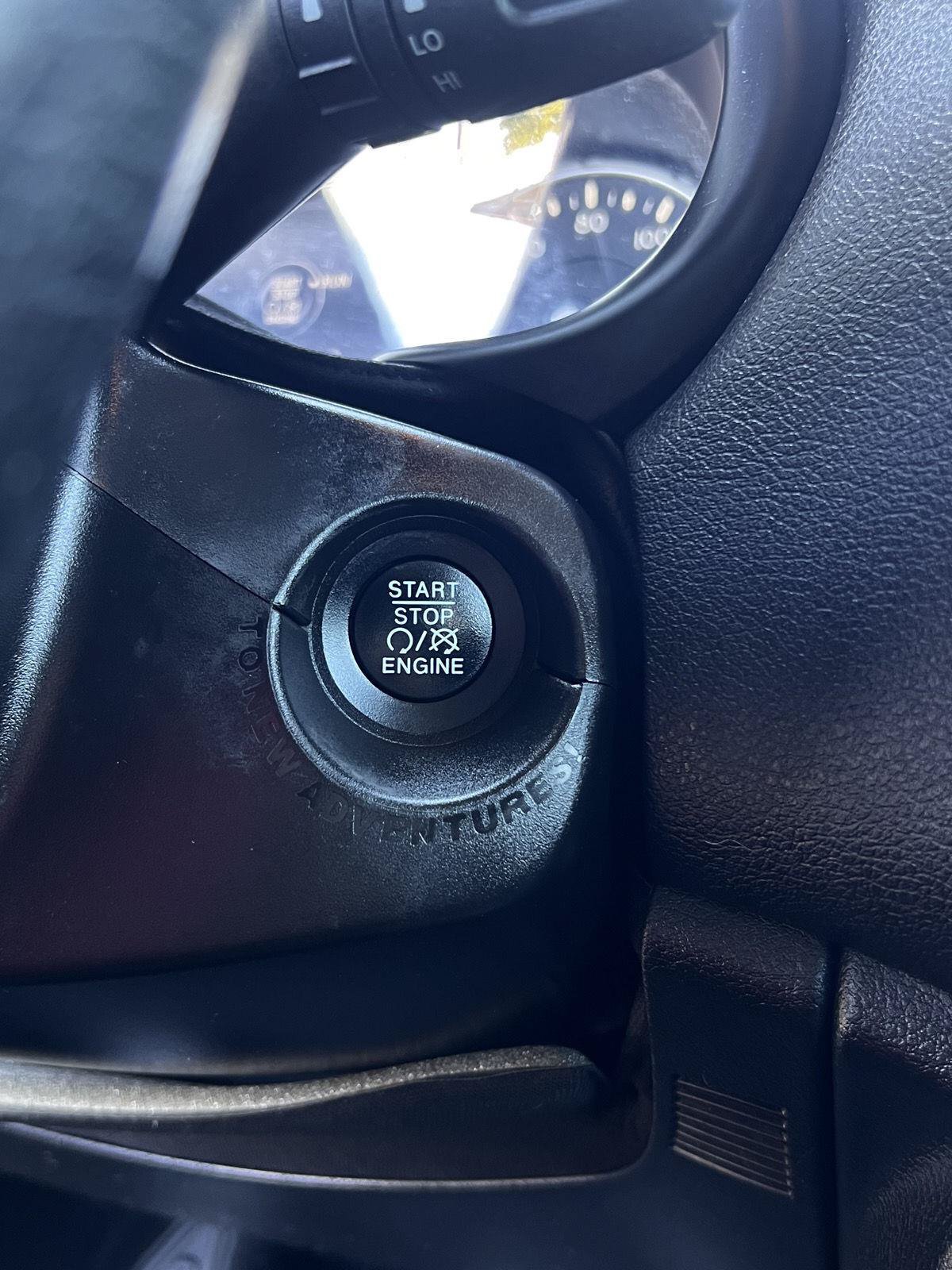 Used 2021 Jeep Renegade Trailhawk AWD/4WD image 24