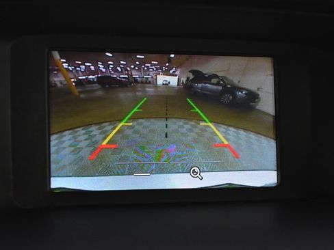 Used 2016 Ford Focus SE FWD image 29