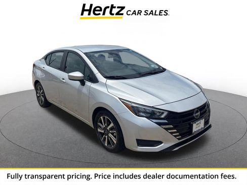 Used 2025 Nissan Versa SV FWD image 1