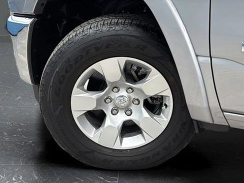 Used 2025 RAM 1500 Big Horn AWD/4WD image 33