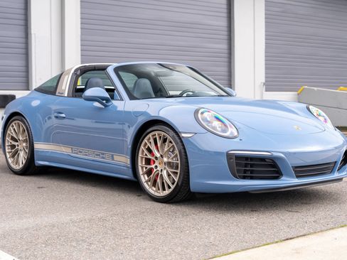 Used 2017 Porsche 911 Targa 4S AWD/4WD image 28