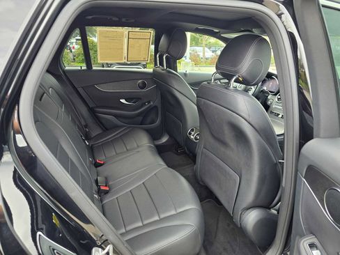 Used 2020 Mercedes-Benz GLC 300 image 13