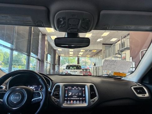 Used 2019 Jeep Compass High Altitude AWD/4WD image 29