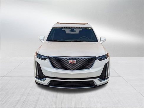 New 2025 Cadillac XT6 Luxury w/ LPO, Floor Liner Package image 2