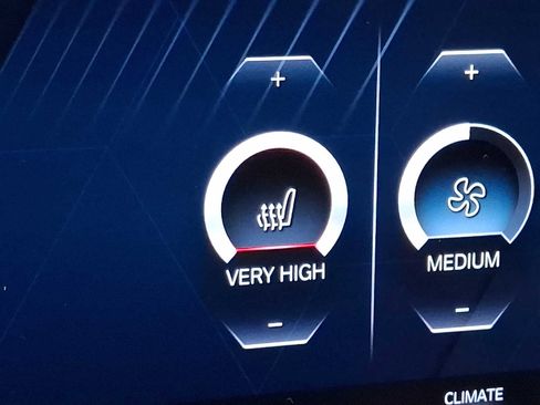 Used 2024 BMW M3 Competition w/ Executive Package image 25