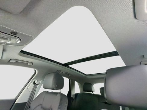 Used 2023 Audi Q5 2.0T Premium Plus image 24