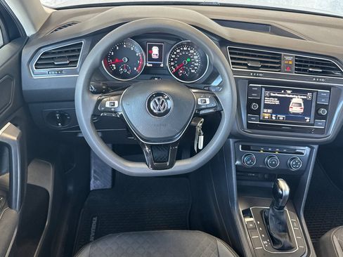 Used 2021 Volkswagen Tiguan S image 13