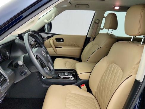 Used 2024 Nissan Armada Platinum w/ Captain's Chairs Package RWD image 21