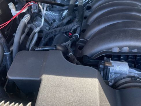 Used 2018 Chevrolet Silverado 1500 W/T w/ Black Out Edition image 19