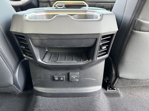 New 2026 Toyota Tundra Limited AWD/4WD image 7