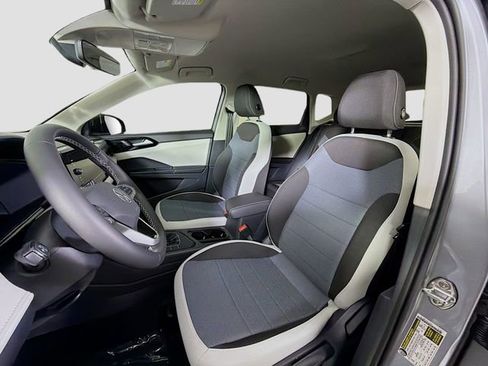 New 2026 Volkswagen Taos S image 11