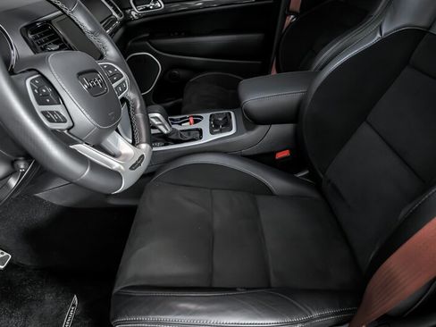 Used 2021 Jeep Grand Cherokee Trackhawk AWD/4WD image 22