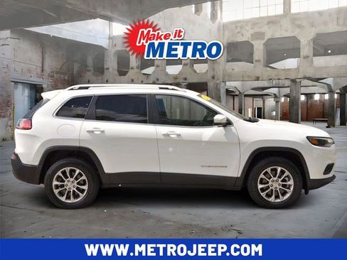 Used 2021 Jeep Cherokee Latitude Lux AWD/4WD image 1