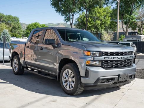 Used 2021 Chevrolet Silverado 1500 Custom w/ LPO, Dark Essentials Package AWD/4WD image 11
