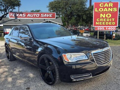 Used 2014 Chrysler 300 Uptown Edition w/ Quick Order Package 22M RWD image 1