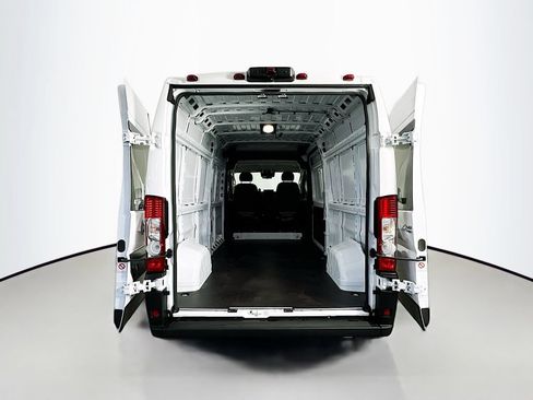 New 2026 RAM ProMaster 3500 w/ Quick Order Package 22G SLT FWD image 15