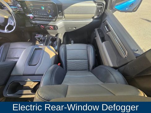 Used 2022 Chevrolet Silverado 1500 ZR2 w/ Technology Package AWD/4WD image 13