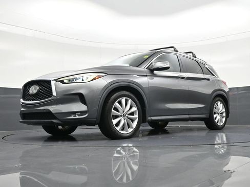 Used 2019 INFINITI QX50 Essential w/ Premium Audio Package image 22