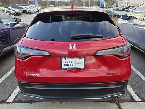 Used 2023 Honda HR-V Sport image 5