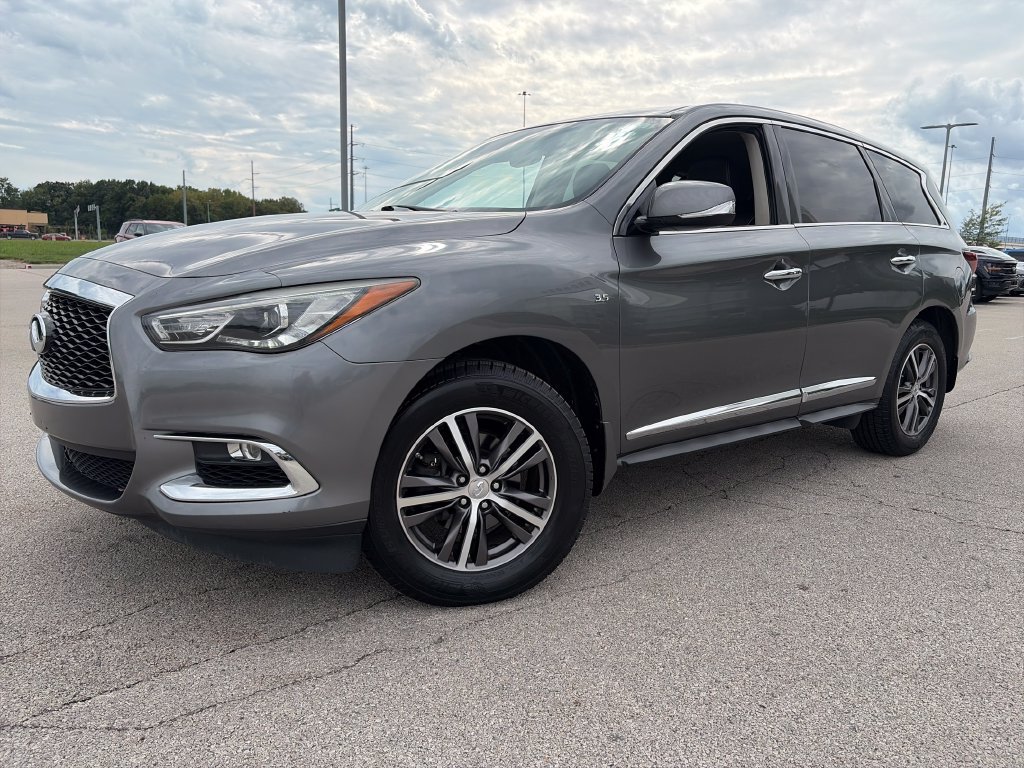 Used 2019 INFINITI QX60 Pure AWD/4WD image 3