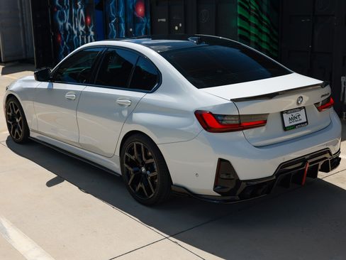 Used 2025 BMW M340i w/ Premium Package RWD image 8