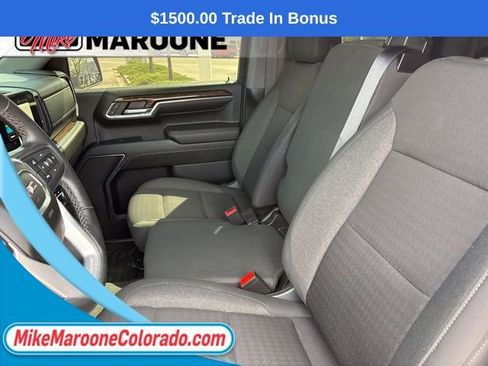 Used 2024 GMC Sierra 1500 Elevation image 13