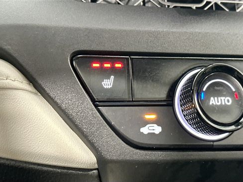 Used 2023 Honda Accord EX image 18