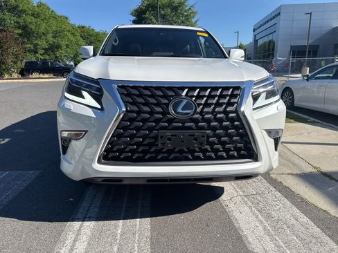 Certified 2023 Lexus GX 460 Premium w/ Premium Package AWD/4WD image 2