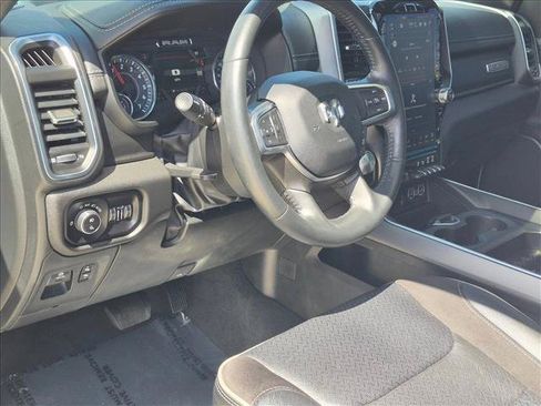 Used 2023 RAM 1500 Laramie AWD/4WD image 9
