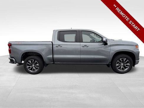 Used 2023 Chevrolet Silverado 1500 LT AWD/4WD image 10