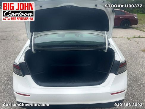 Used 2024 Honda Accord EX image 13
