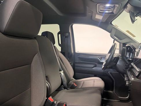 Used 2024 Chevrolet Silverado 2500 LT image 10