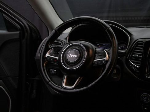 Used 2021 Jeep Compass Limited image 14