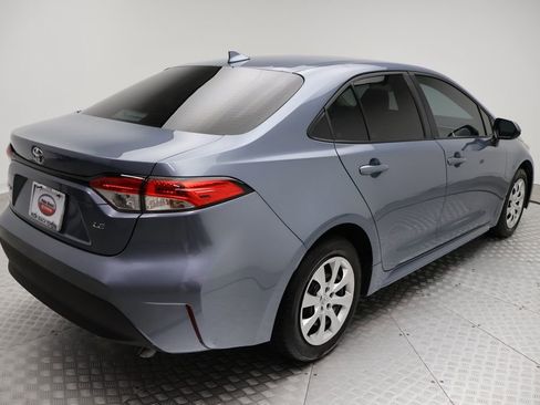 Certified 2025 Toyota Corolla LE w/ Convenience Package image 8