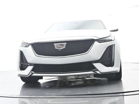 Used 2022 Cadillac CT5 V w/ Platinum Package RWD image 55