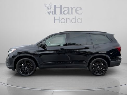 Used 2022 Honda Pilot Black Edition image 2