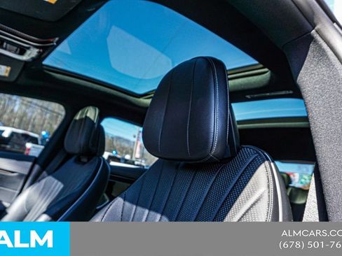 Used 2022 Mercedes-Benz EQS 580 4MATIC Sedan image 18