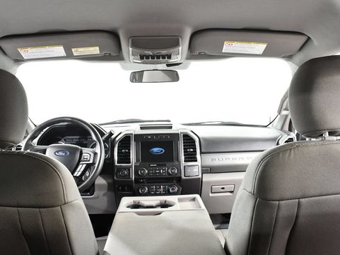 Used 2017 Ford F350 XLT AWD/4WD image 17