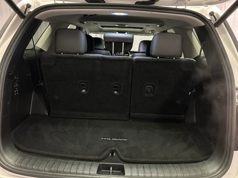 Used 2020 Hyundai Palisade SEL w/ Premium Package FWD image 24