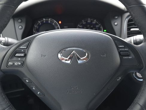 Used 2017 INFINITI QX50 2WD w/ Premium Plus Package image 26