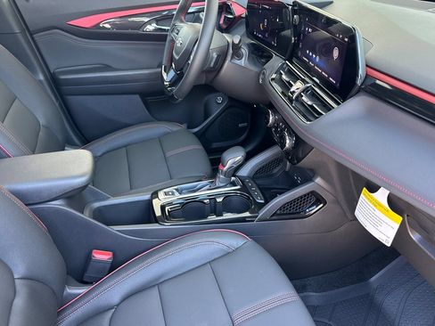 New 2026 Chevrolet TrailBlazer RS w/ Convenience Package AWD/4WD image 15