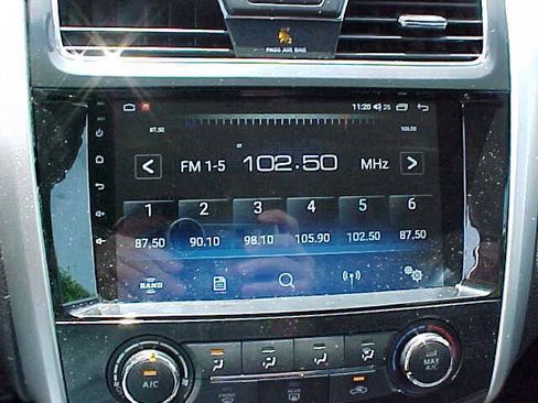 Used 2014 Nissan Altima 2.5 S w/ Display Audio Package FWD image 21