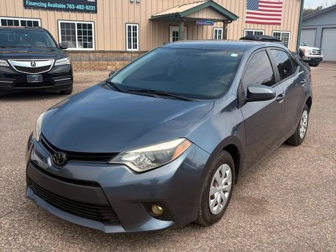 Used 2014 Toyota Corolla LE FWD image 1