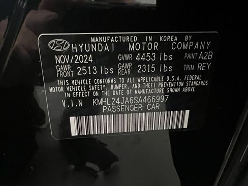 Used 2025 Hyundai Sonata SE FWD image 32