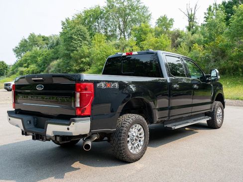 Used 2020 Ford F350 Lariat w/ Lariat Ultimate Package AWD/4WD image 3